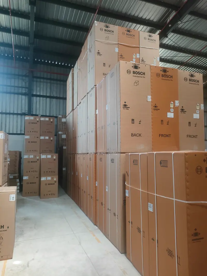 Hexa-go warehouse floor — 3PL storage Kerala